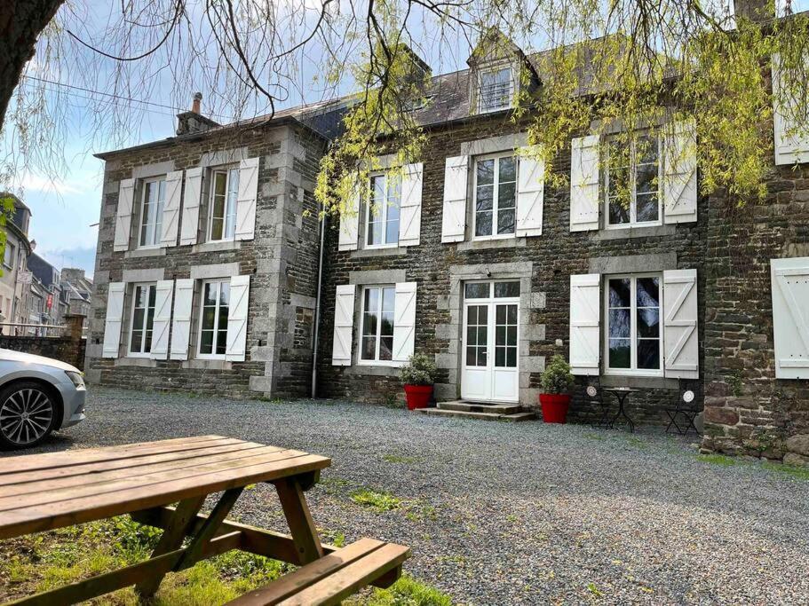 La Maison Des Amis En Normandie Pontfarcy エクステリア 写真