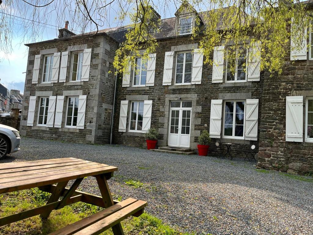 La Maison Des Amis En Normandie Pontfarcy エクステリア 写真